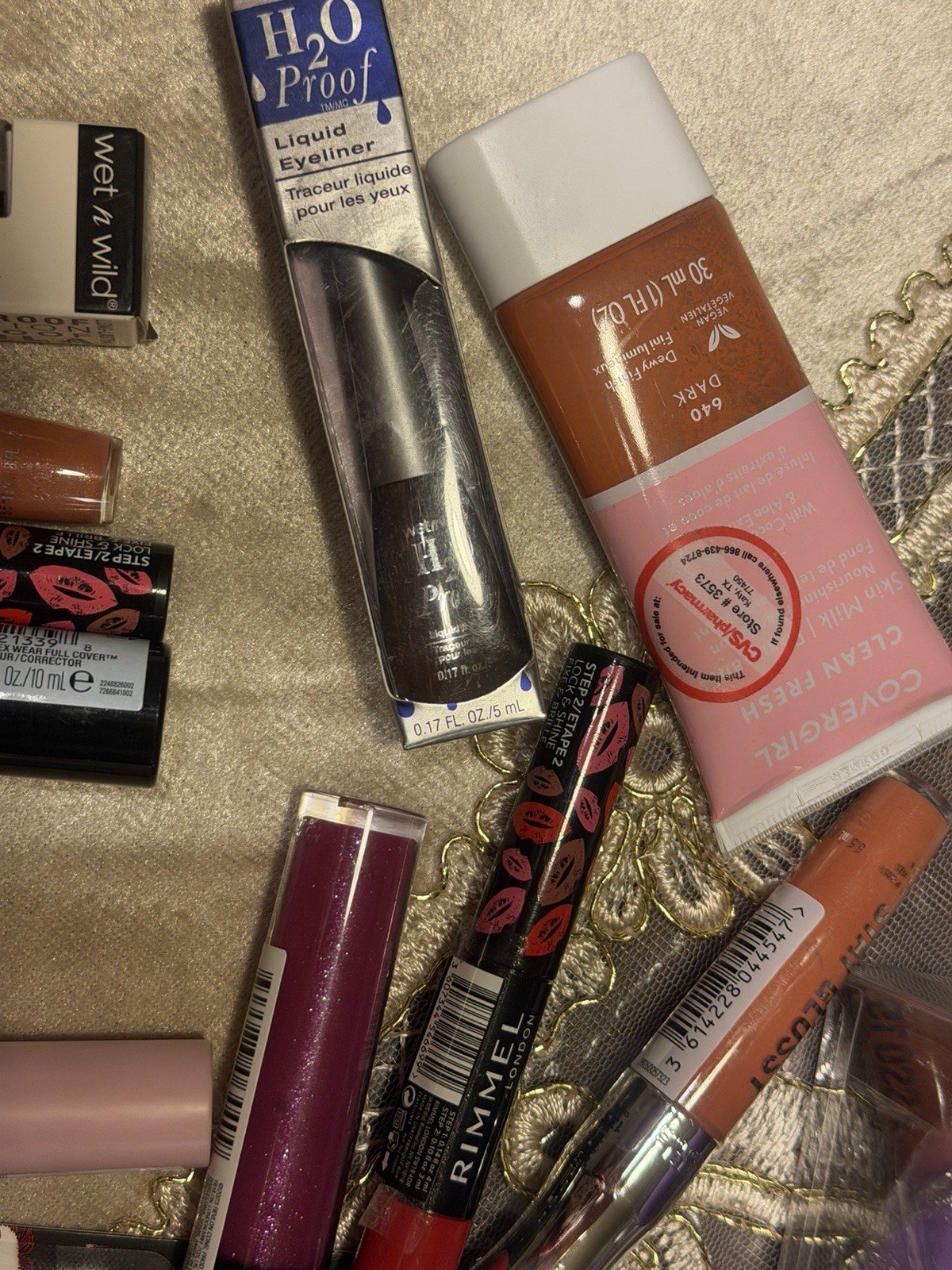 CoverGirl, Revlon, Maybelline, L’Oreal Makeup 60 PCS Lot