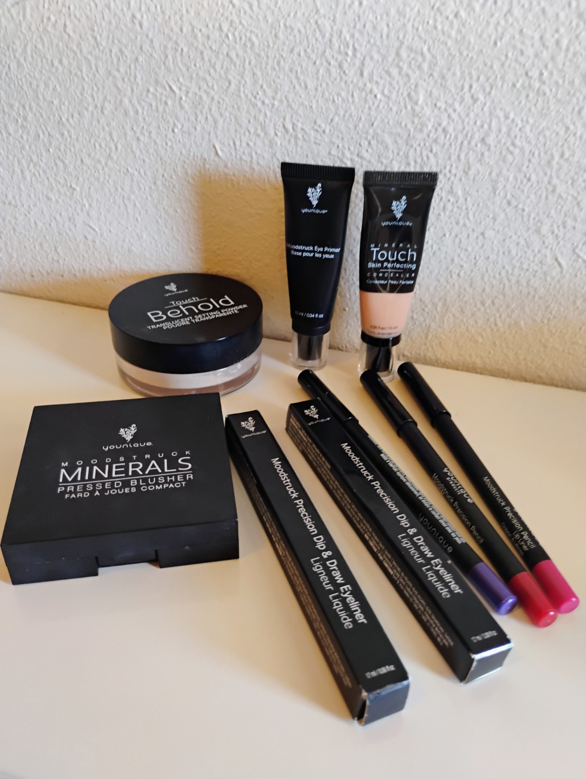 Cosmetics set, Younique, Touch Behold Translucent Setting Powder, blush,…