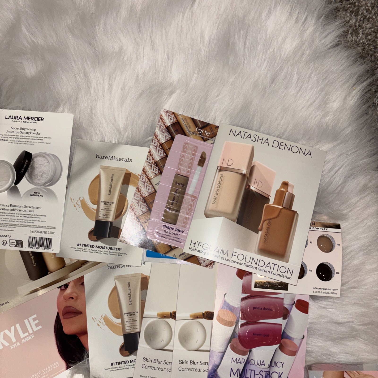 100 Pc Skincare, Fragrance, Hair Lot – Foil Packets & Deluxe Samples – All Shown