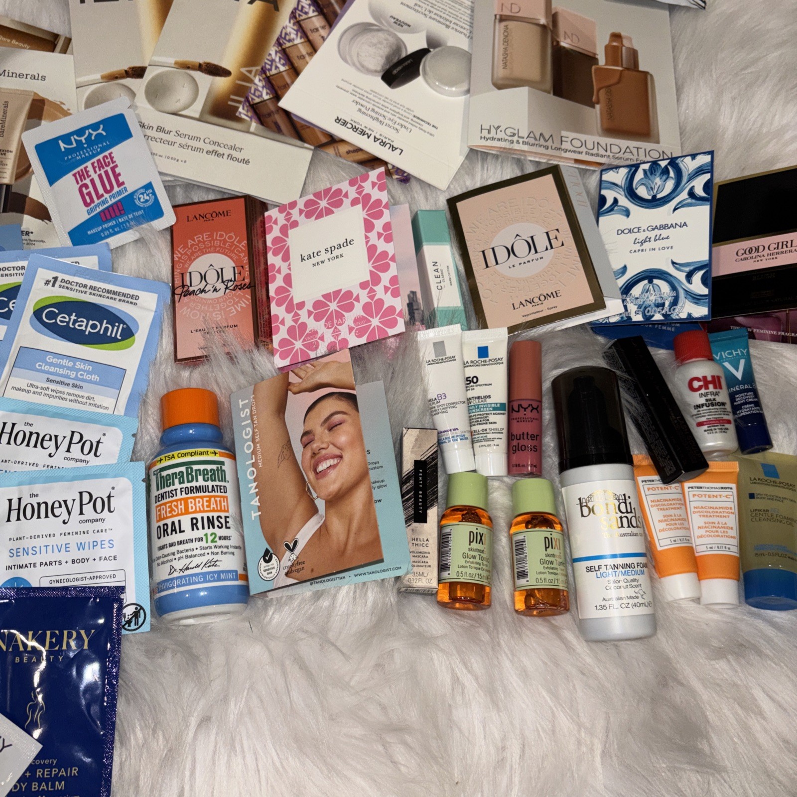 100 Pc Skincare, Fragrance, Hair Lot – Foil Packets & Deluxe Samples – All Shown