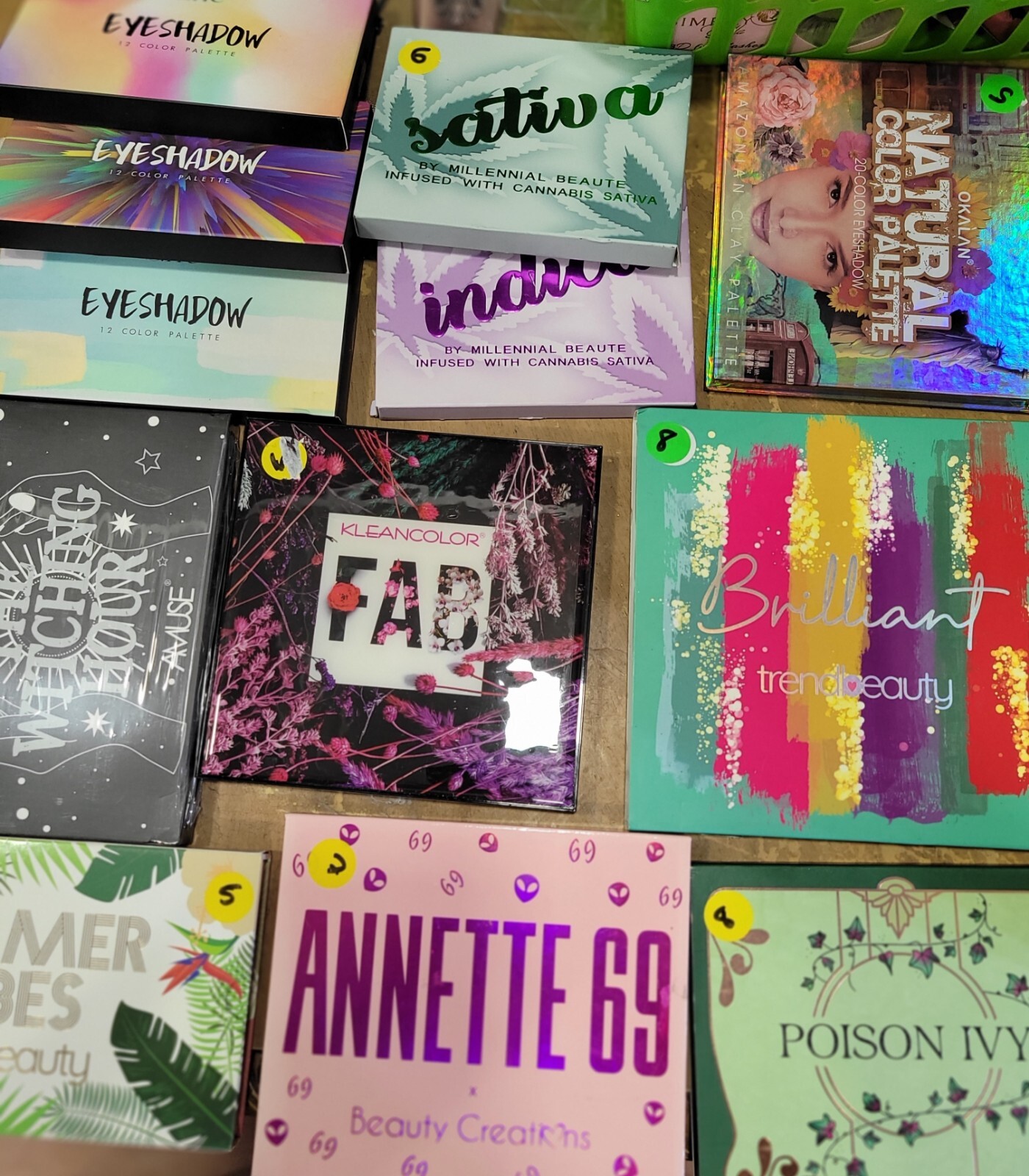 Wholesale bulk makeup Lot 90 Piece