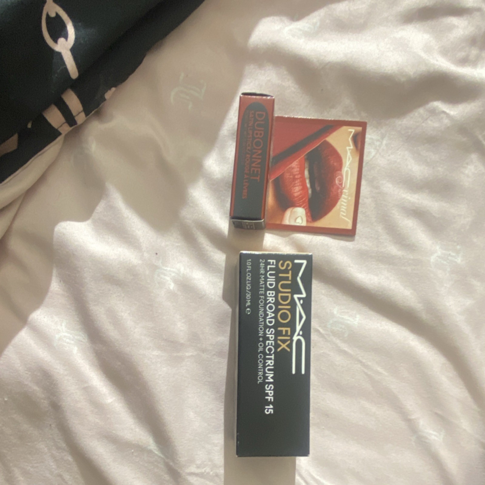 M·A·C Studio Fix Foundation SPF 15 Oil Control & Dubonnet Lipstick Full Size Lot