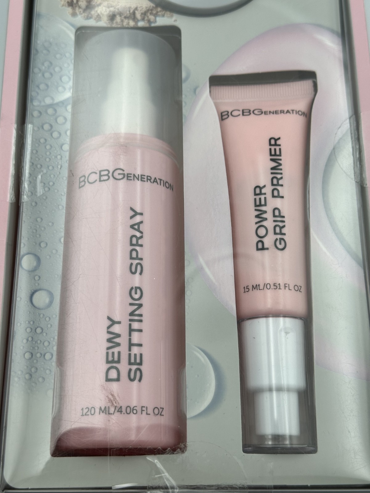 BCBGeneration Makeup Lock In Your Look Set Banana Powder Dewy Spray Primer New