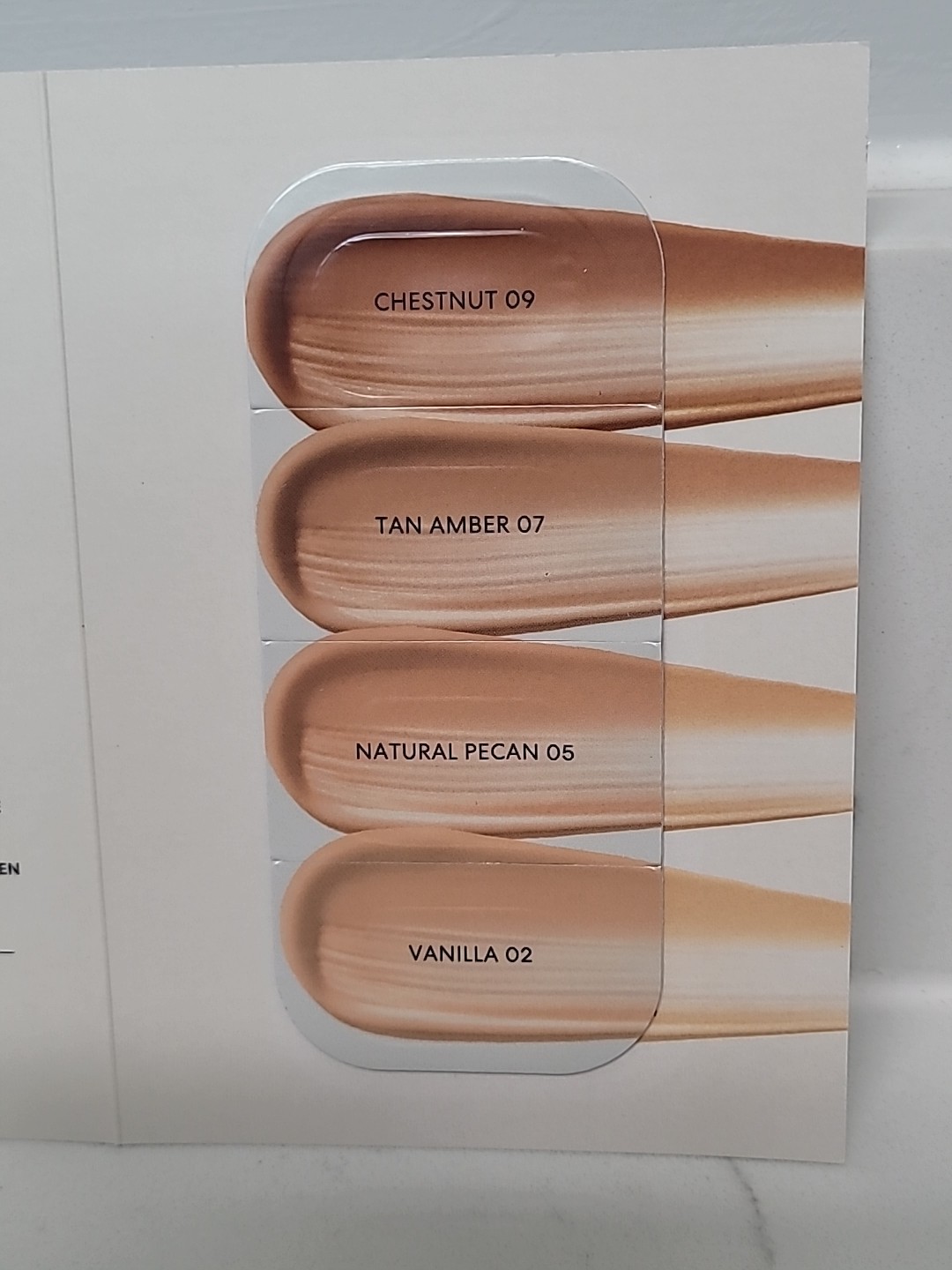 11 HIGH END TRAVEL SIZE FOUNDATION CONCEALER CARDS SAMPLES + COSMETIC BAG #GB91