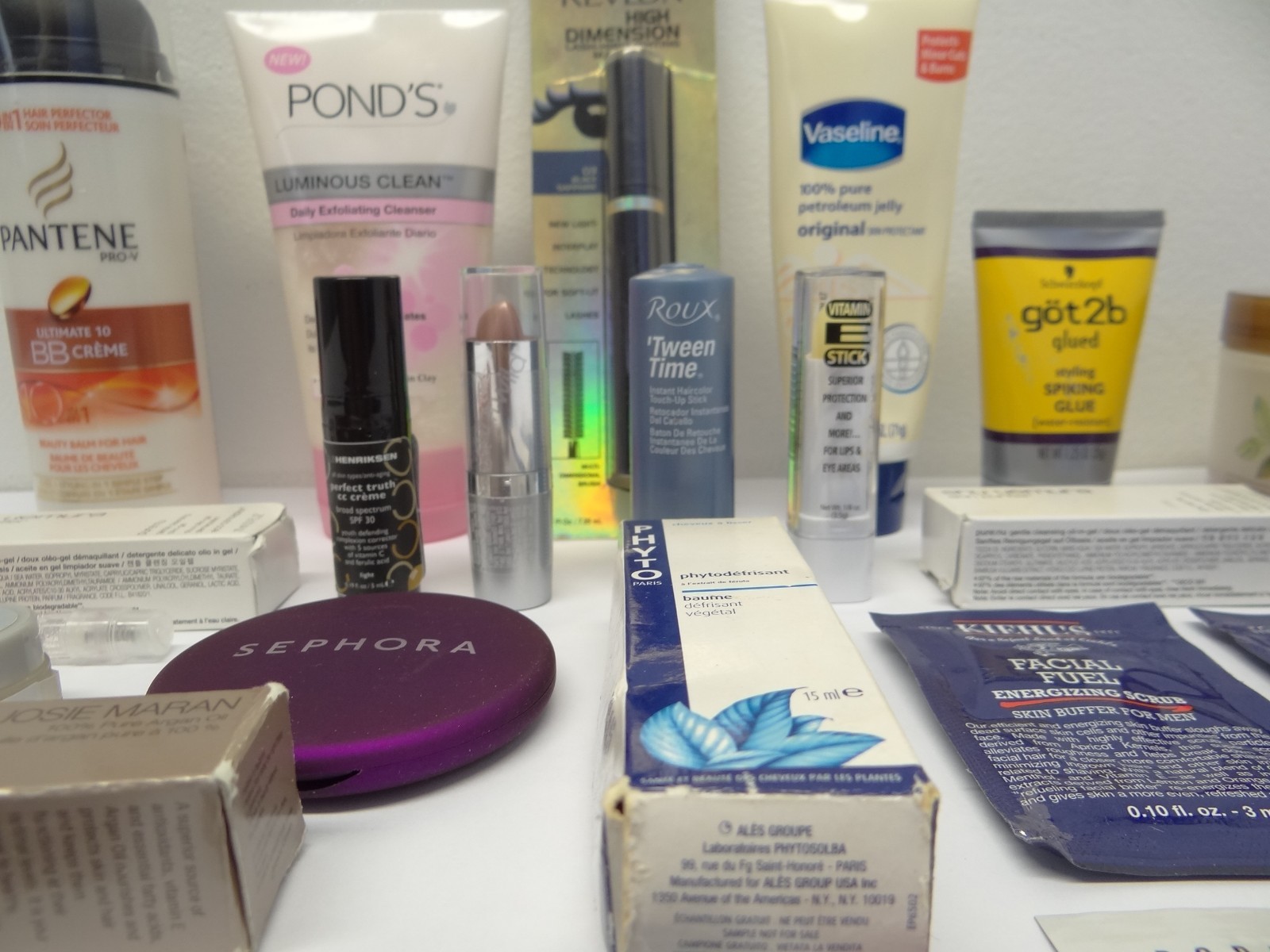 Mixed Lot of Women’s Revlon L’Oreal Pantene BB Crem Mascara Aveeno Maybelline