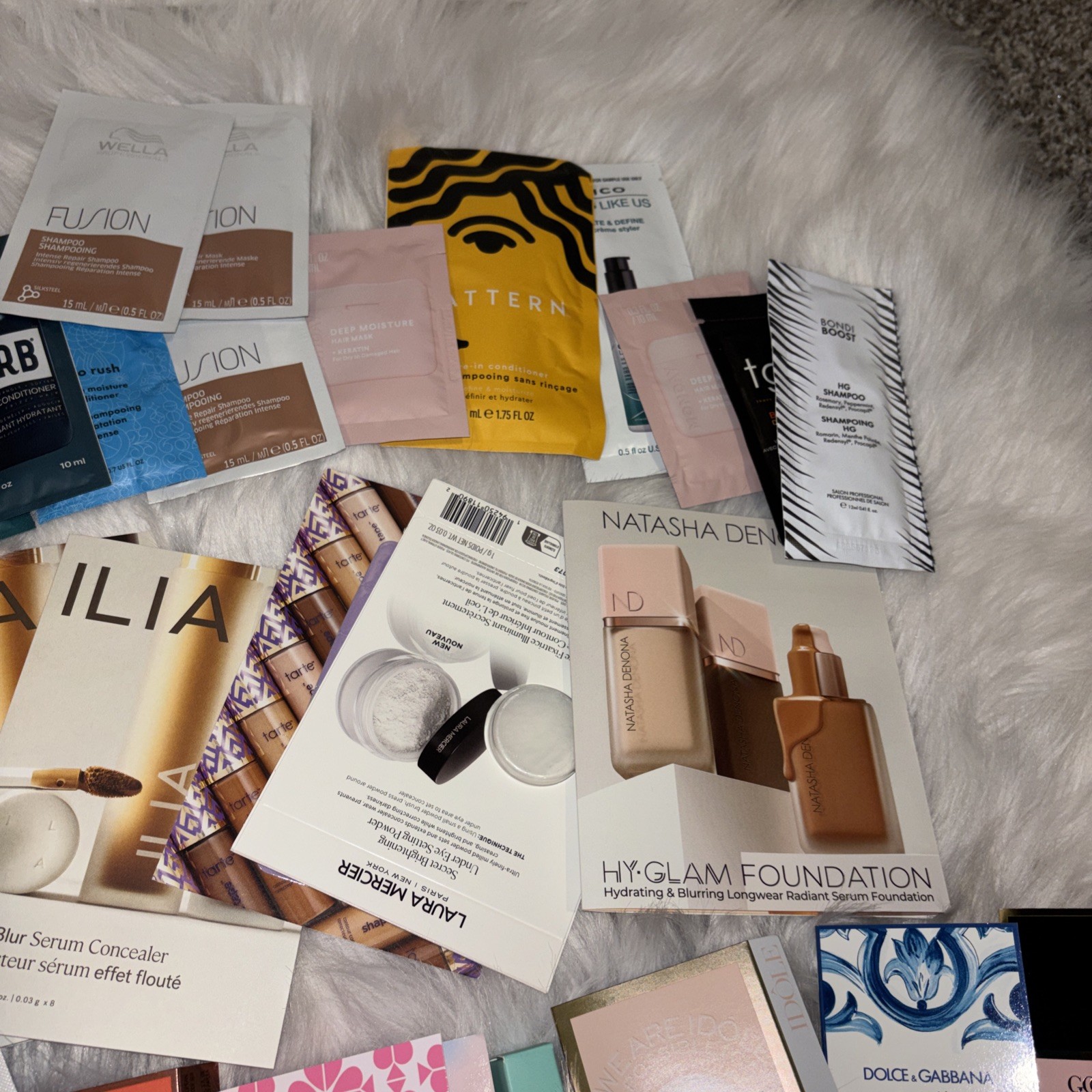 100 Pc Skincare, Fragrance, Hair Lot – Foil Packets & Deluxe Samples – All Shown