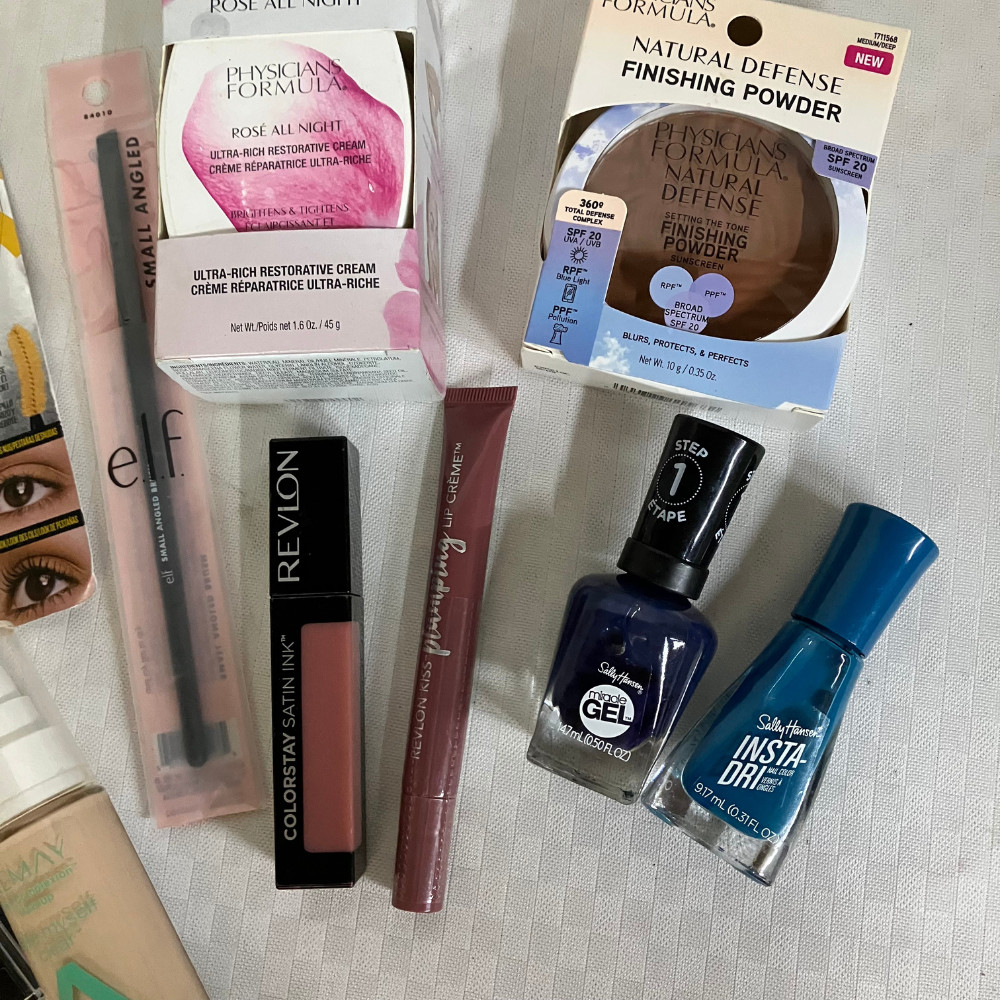 Maybelline, Revlon, Almay, e.l.f., Physicians Formula 10-Piece Makeup Kit New