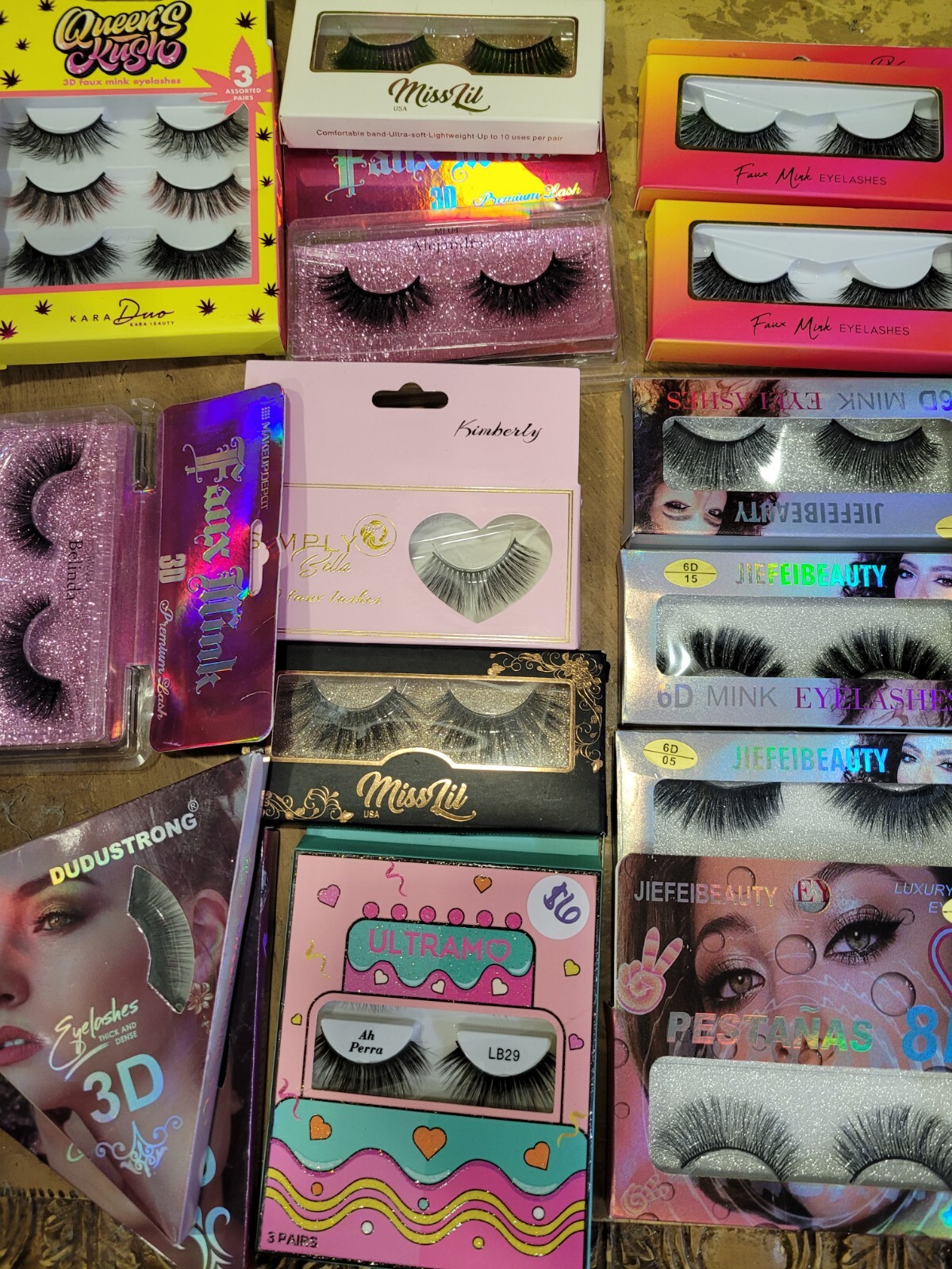 Wholesale bulk makeup Lot 90 Piece