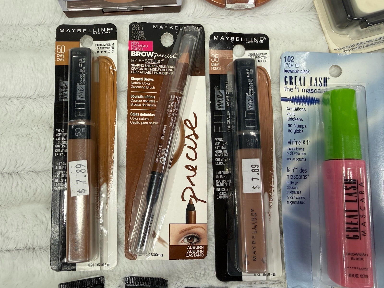 Large Lot Of Makeup Foundation Coverup Lip Gloss Liners Revlon Covergirl