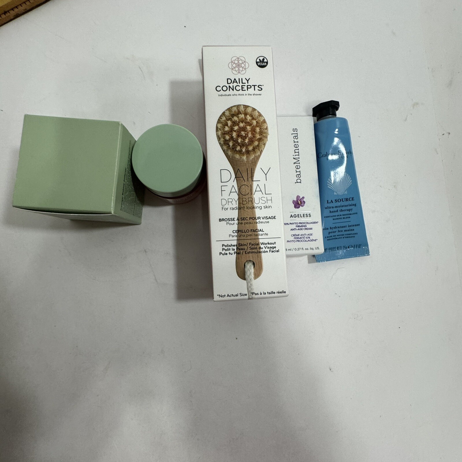 Clinique Skin Care Makeup Mixed Lot Travel Sample Bare Minerals Crabtree
