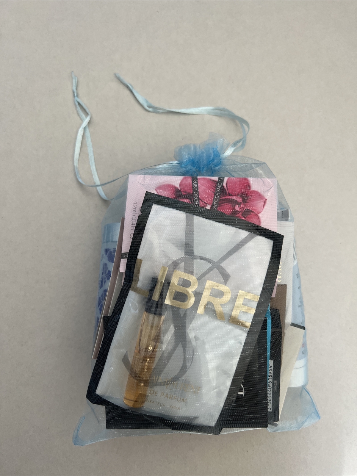 High End Skincare*Perfume *Cosmetics 20pieces Travel&Sample Size*