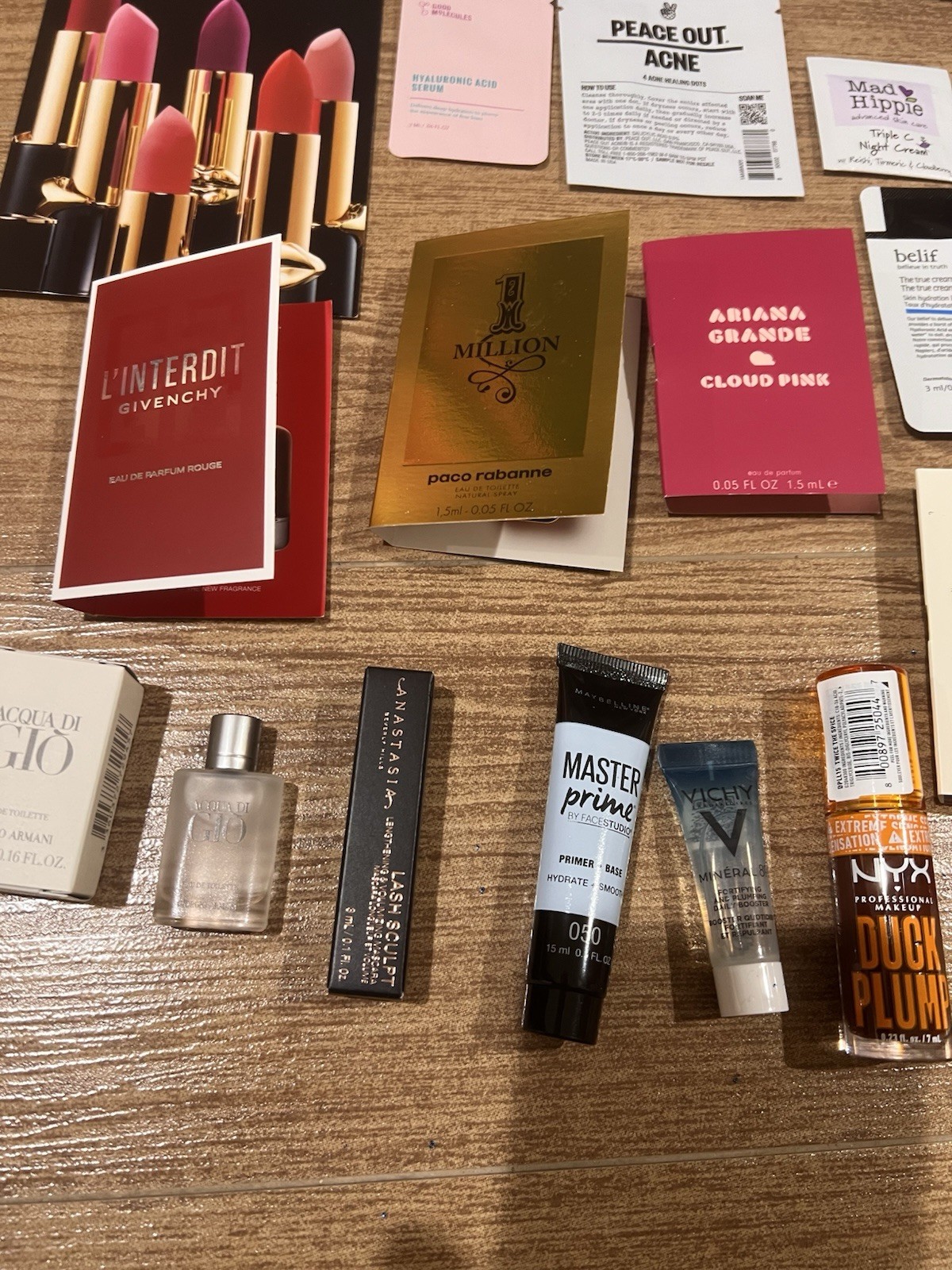 Travel/ Sample/ Full Sz Make Up, Prestige Perfume, Hair Skin LOT 22 Pc & Pouch P