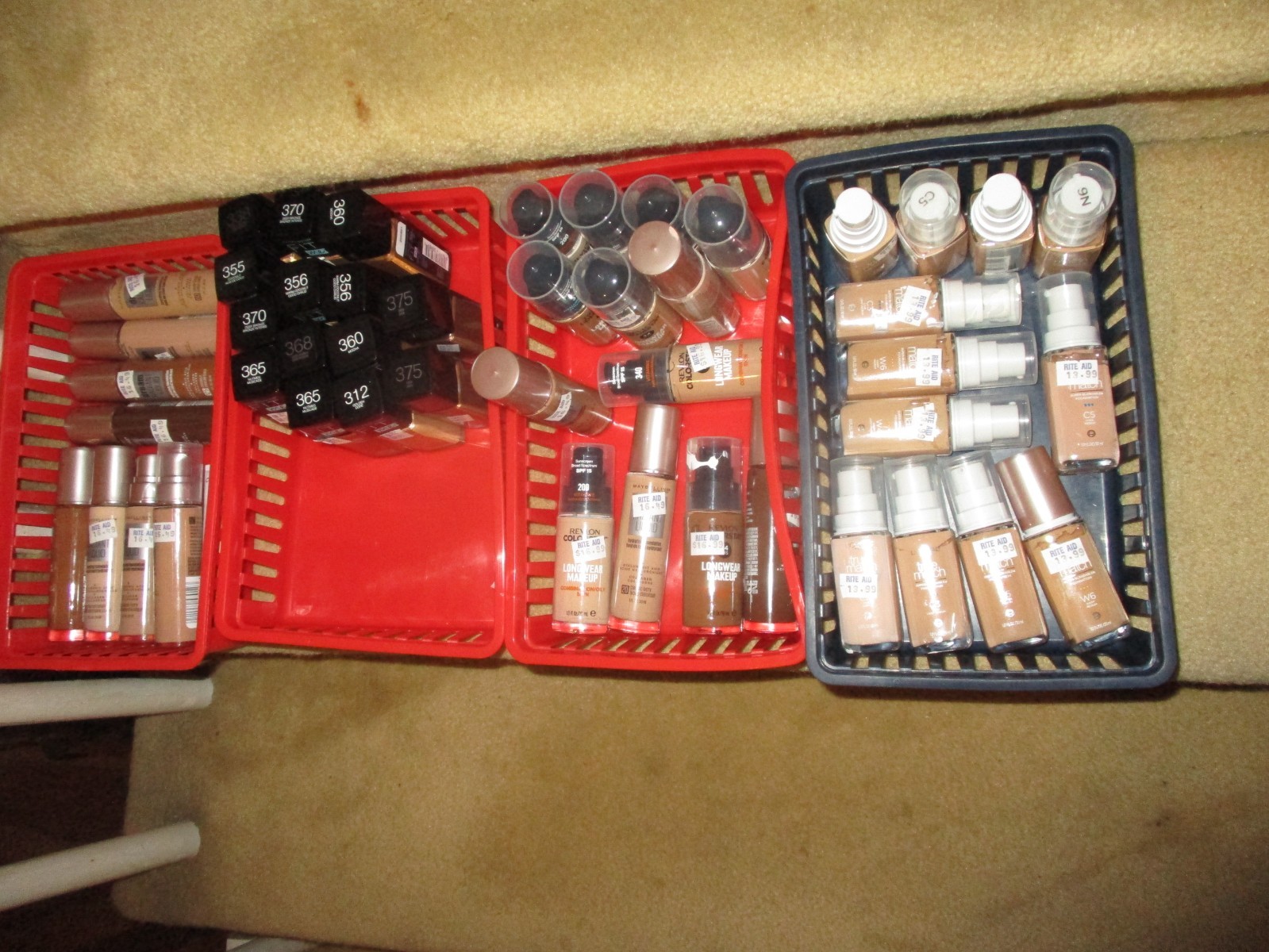 49 pc lot ! NEW L’oreal maybelline revlon foundation makeup