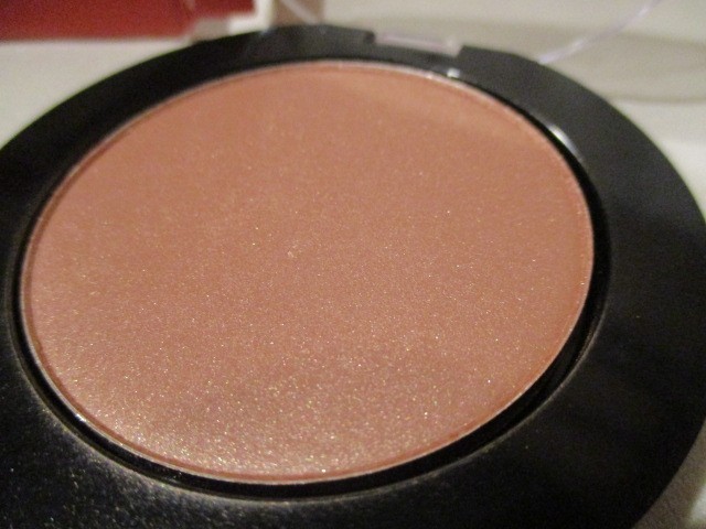 AVON Glimmer Powder Illuminator in ROSE` And Supershock Volumizing Mascara-BLACK