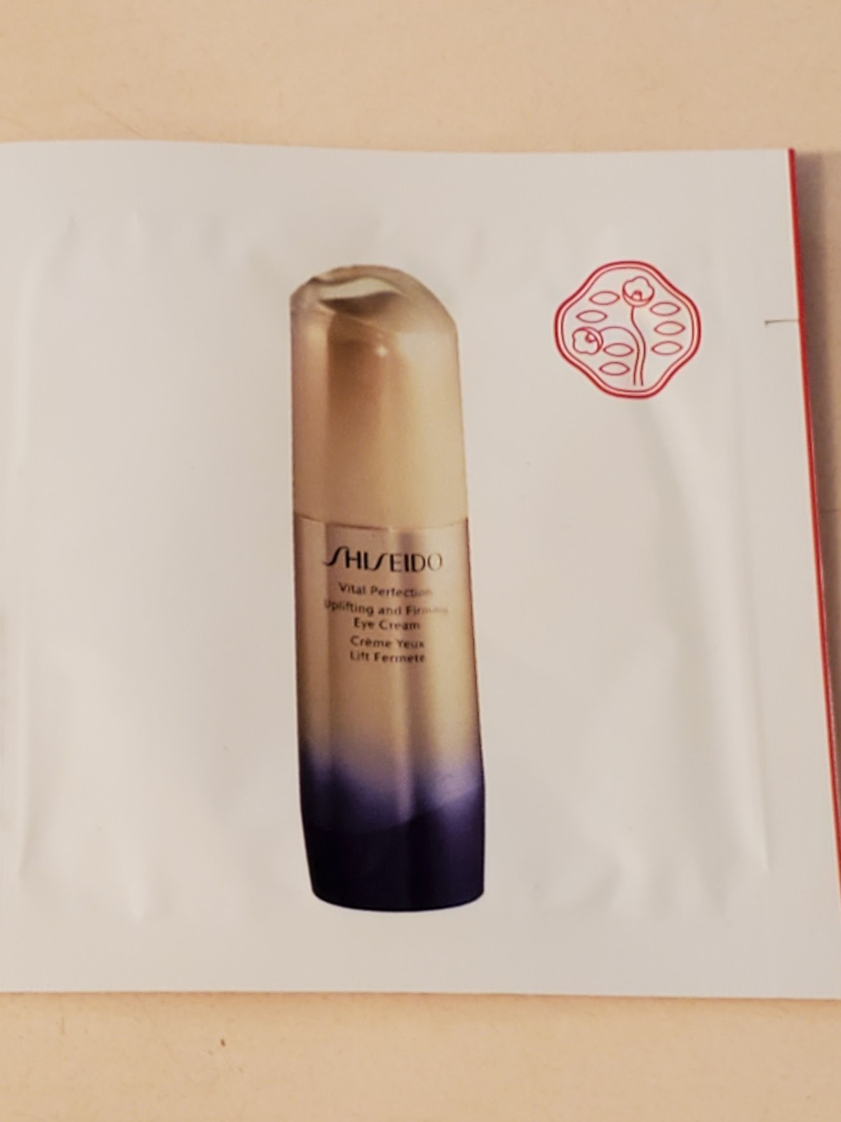 Cosmetics LOT (6) CLARINS Total Eye Lift .1, CLARINS Super Rostorative +++