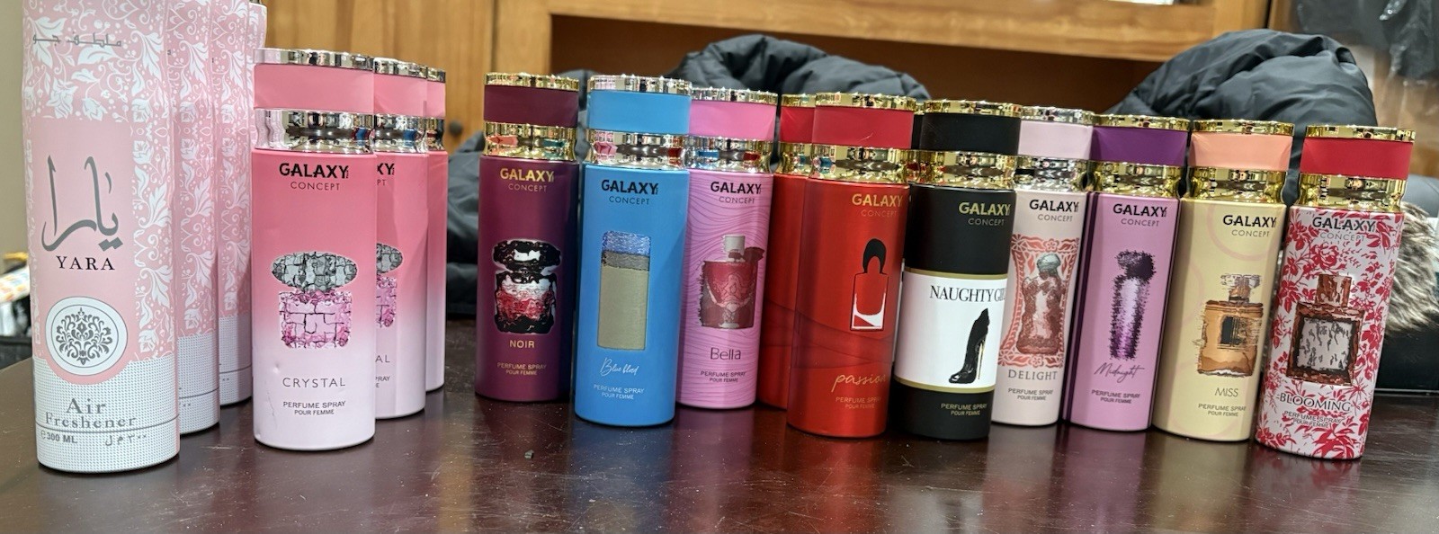 HUGE WHOLESALE LOT OF HIGH END BEAUTY HAIR, TANNING, MAKEUP, LOTION, BATH BODY