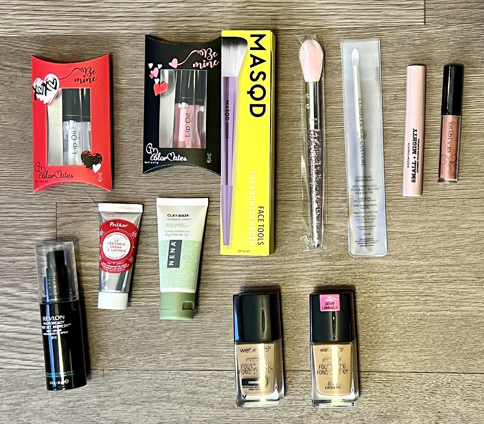 Lot of Brand New Assorted Skin Care, Makeup, & Tools, Travel & Full Sizes