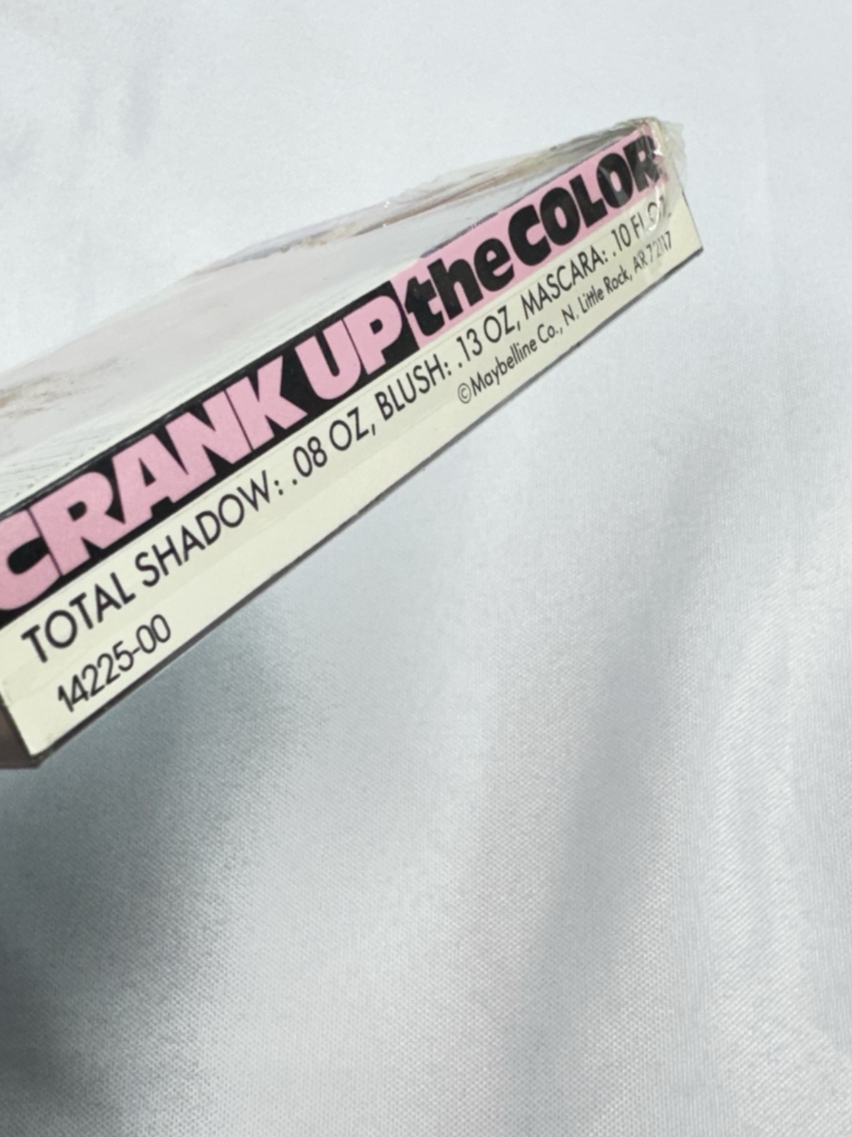 Maybelline Crank Up The Color Shine Free 14225-00 Rare HTF Seal Cassette Read