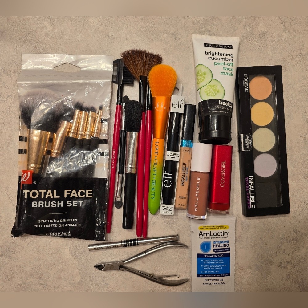 Lot Of Multiple Makeup And Skincare Items