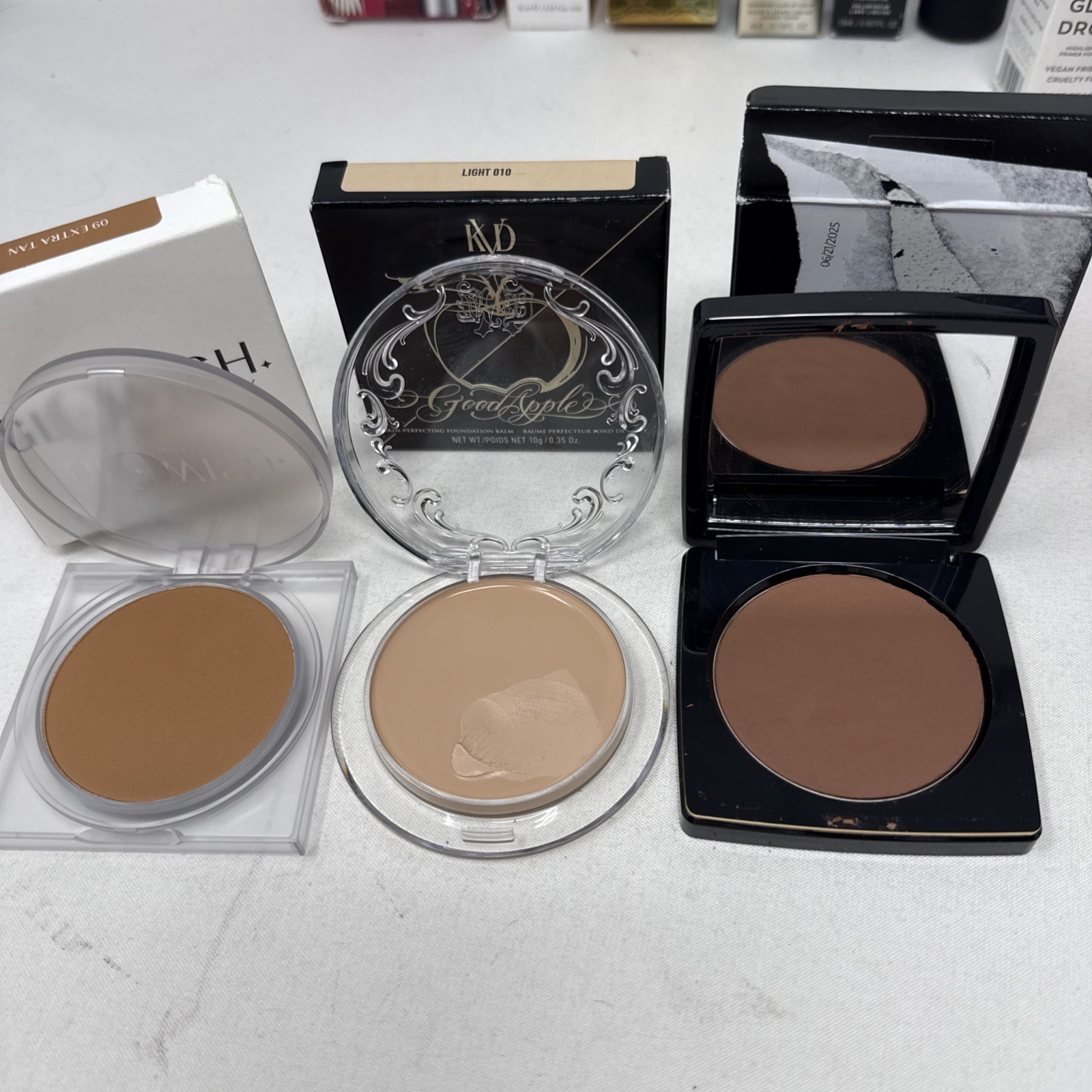 14Assorted Full Size Makeup Lot: New & Tried Mac, , KVD, O/S,Bobbi Brown RN 4