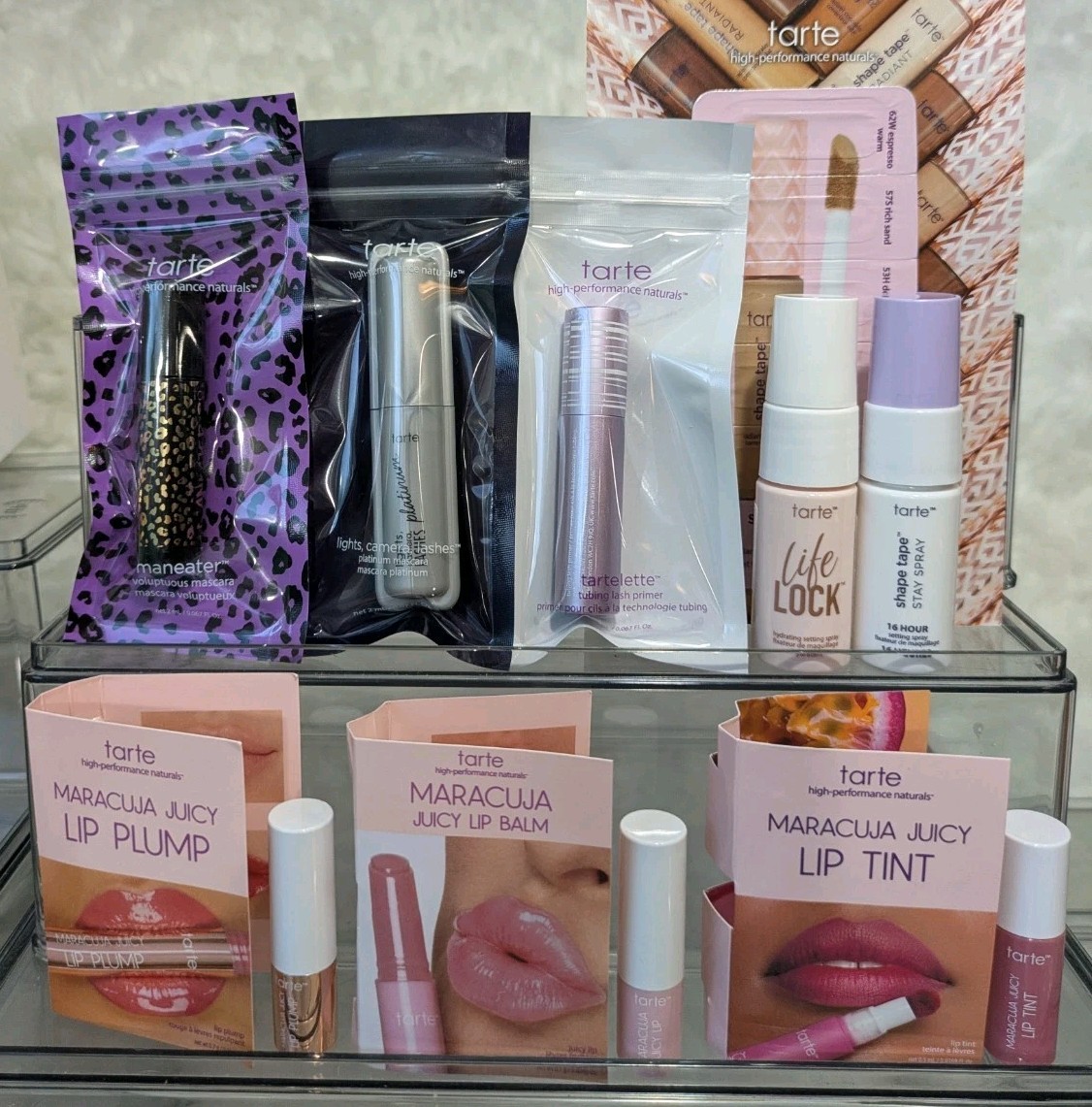 Tarte Beauty 9pcs Deluxe Samples Maracuja Lips, Setting spray, Maneater, Tartel