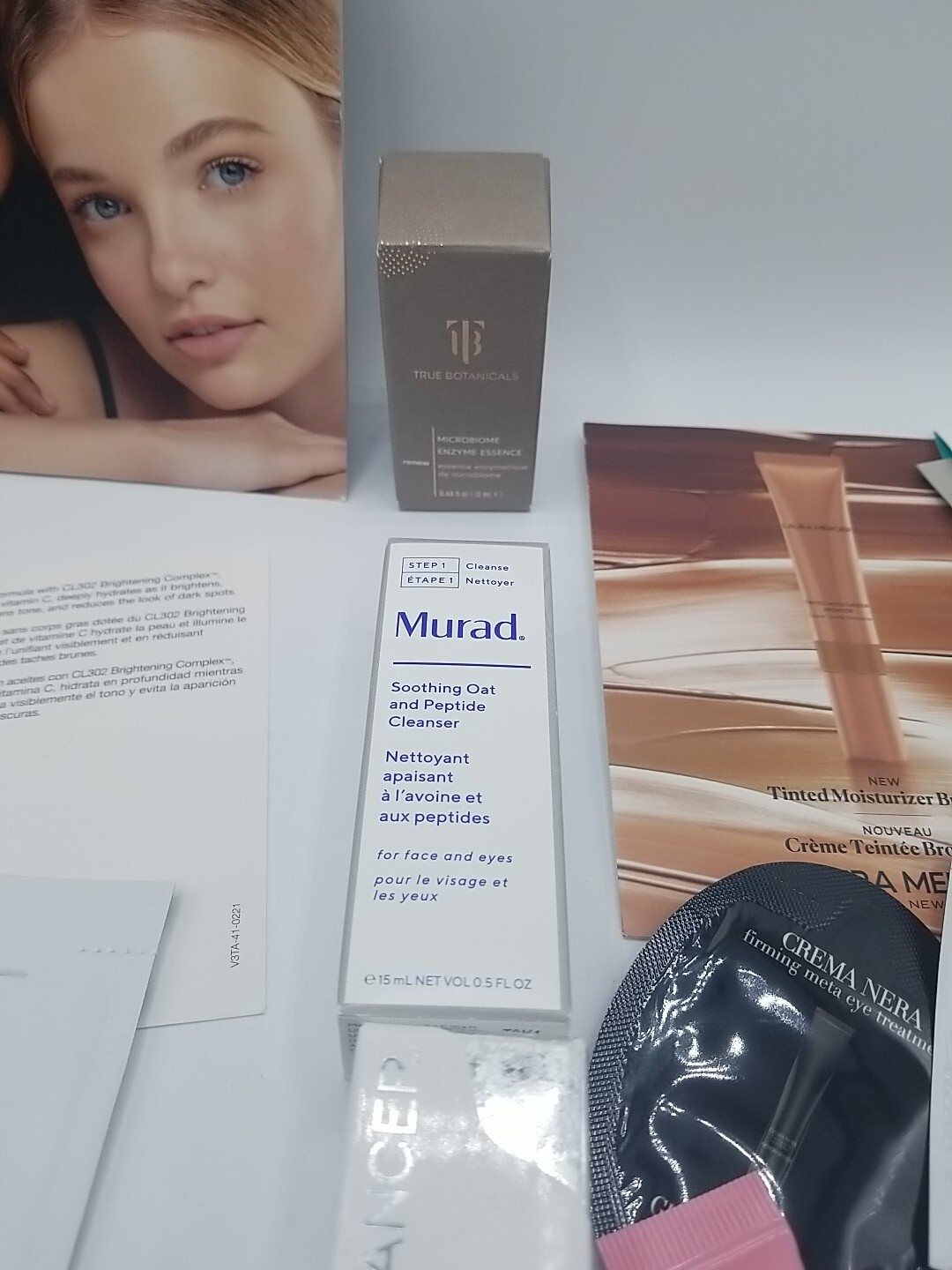 Lot of 26 Travel & Sample size Beauty Products Hair/Skin/Perfume NEW