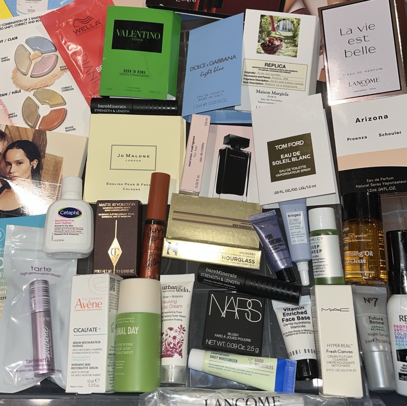Makeup Skin Perfume & Haircare Luxury Lot Of 35 Travel, Sample, Trial Size