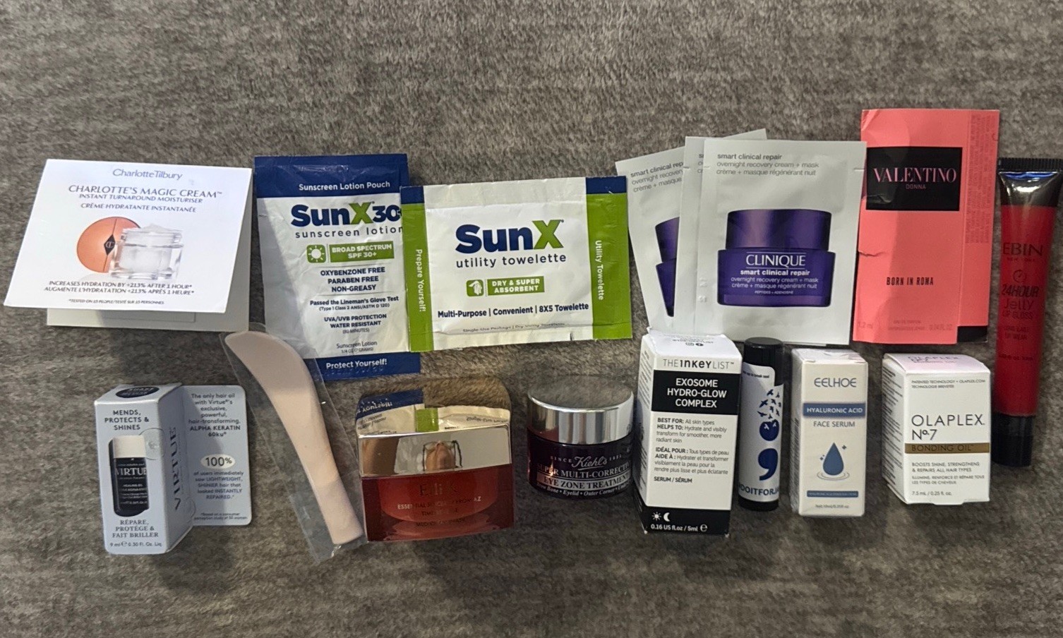 15 Piece Beauty Gift Set Skincare Samples Lot