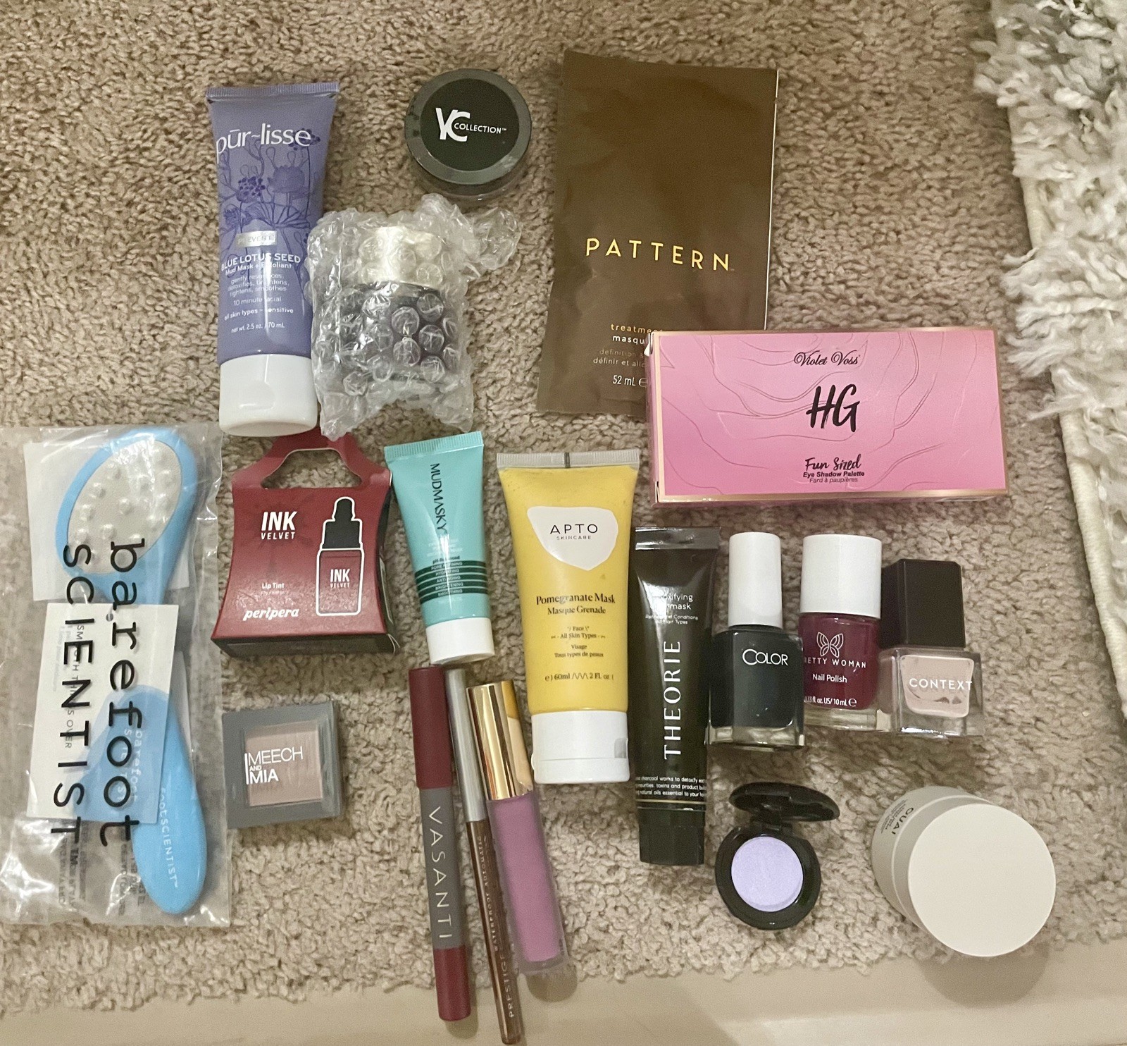 19 Piece Mixed Beauty Makeup Cosmetic Lot