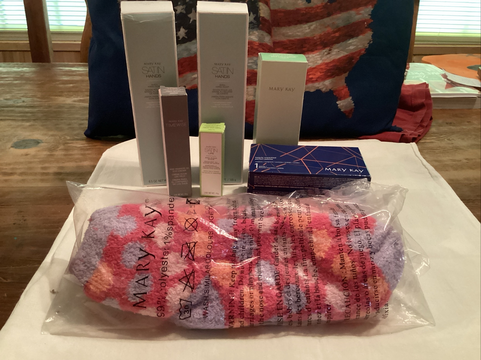 MARY KAY *Mixed Lot of (10) Pieces* NIB Beauty/Skin Care