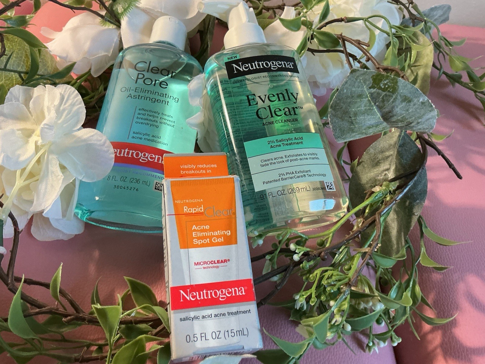 Neutrogena Salicylic Acid Acne Lot Astringent 8oz Cleanser 9.1oz Spot Gel