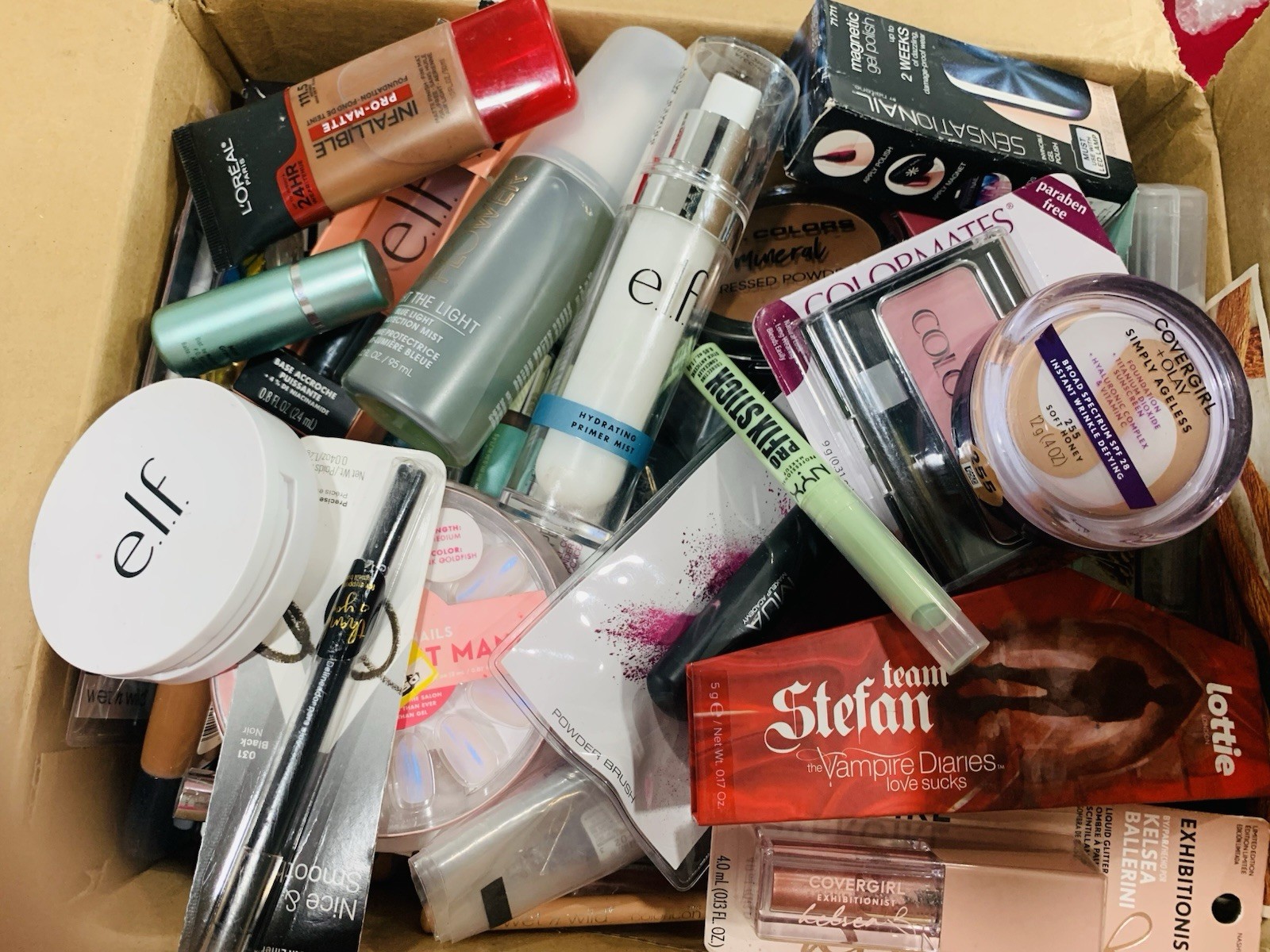 5 Pieces Makeup Bundle